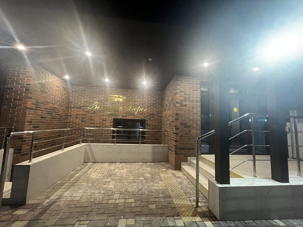 
  Продается 1-комн. квартира, 39 м², Ивана Голубца ул, д. 147
. Фото 1.