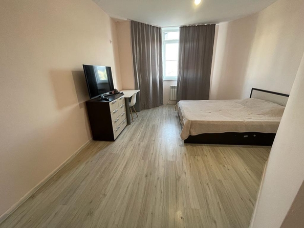 
  Продается 2-комн. квартира, 60 м², Ленинградская ул, д. 81
. Фото 14.