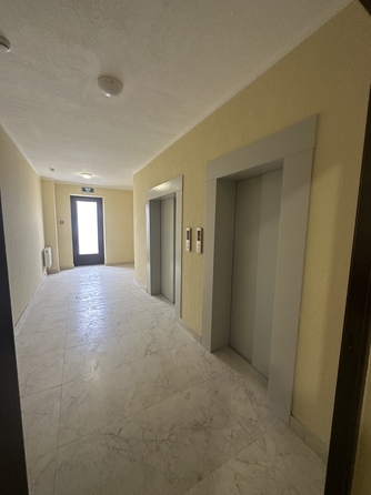 
  Продается 2-комн. квартира, 54 м², Омелькова ул, д. 93
. Фото 7.
