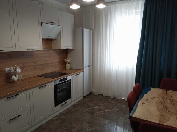 
  Продается 1-комн. квартира, 42 м², Ленина ул, д. 173Ак4
. Фото 3.