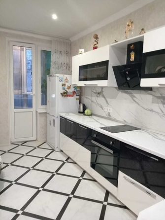 
  Продается 1-комн. квартира, 39 м², Краснодарская ул, д. 64
. Фото 1.