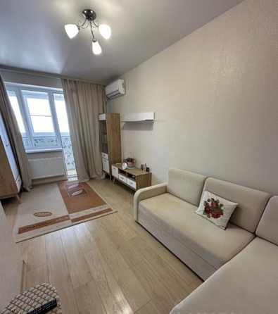 
  Продается 1-комн. квартира, 37 м², Толстого ул, д. 130к2
. Фото 1.