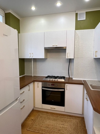 
  Продается 2-комнатный апартамент, 62 м², Ленина ул, д. 183
. Фото 8.
