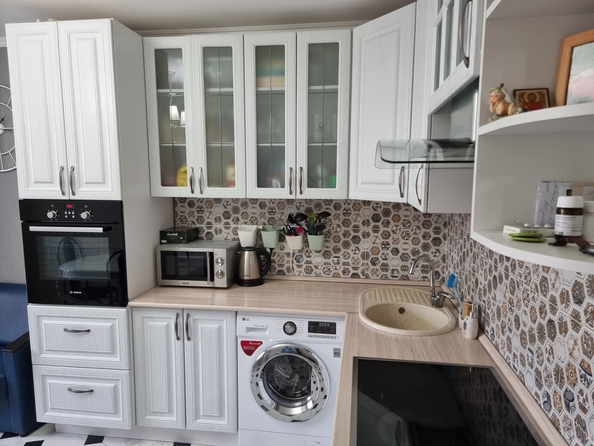 
  Продается 2-комн. квартира, 62 м², Ленина ул, д. 196
. Фото 7.