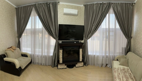 
  Продается 2-комн. квартира, 78 м², Зеленая ул, д. 1В
. Фото 8.
