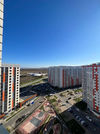 
  Продается 3-комн. квартира, 81 м², Адмирала Пустошкина ул, д. 22к2
. Фото 6.