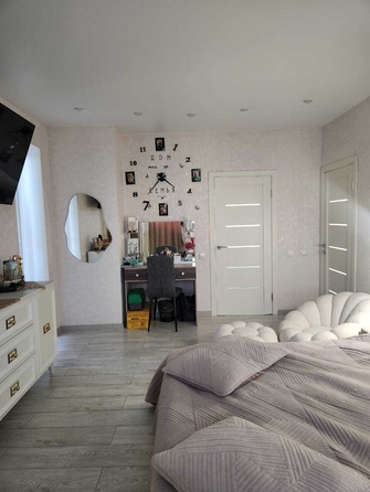 
  Продается 2-комн. квартира, 82 м², Владимирская ул, д. 144
. Фото 2.