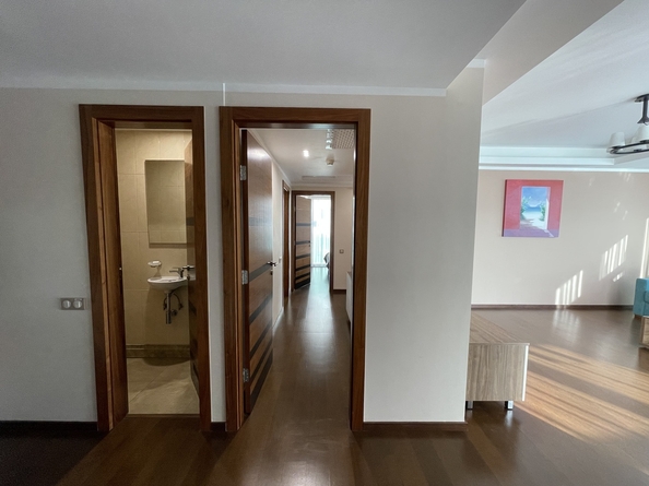 
  Продается 3-комн. квартира, 108 м², Революции пр-кт, д. 3
. Фото 5.