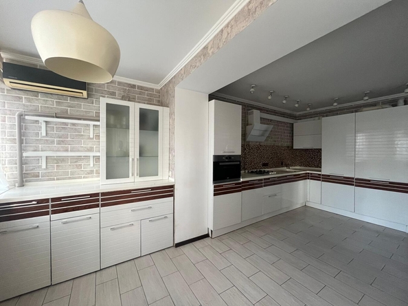 
  Продается 1-комн. квартира, 47 м², Владимирская ул
. Фото 9.