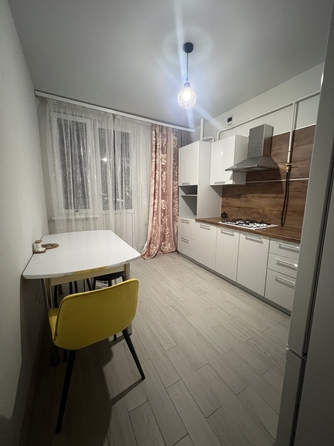 
  Продается 1-комн. квартира, 38 м², Астраханская ул, д. 102Б
. Фото 1.