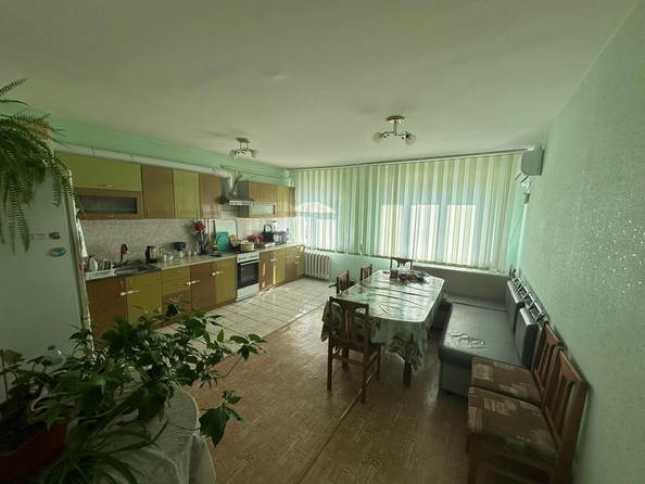
  Продается 3-комн. квартира, 88 м², Ленина ул, д. 169
. Фото 2.