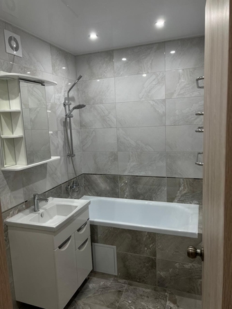 
  Продается 2-комн. квартира, 66 м², Адмирала Пустошкина ул, д. 22к10
. Фото 8.