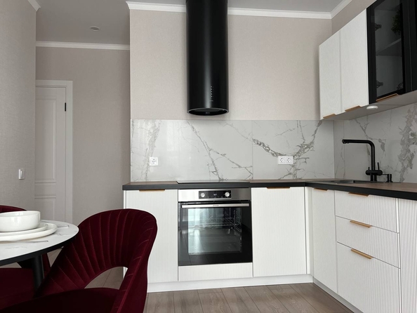
  Продается 2-комн. квартира, 55 м², Крылова ул, д. 13к1
. Фото 6.