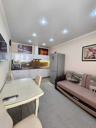 
  Продается 2-комн. квартира, 56 м², Владимирская ул, д. 114к1
. Фото 4.
