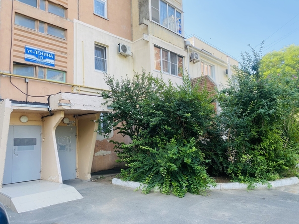 
  Продается 2-комн. квартира, 55 м², Ленина ул, д. 171
. Фото 33.