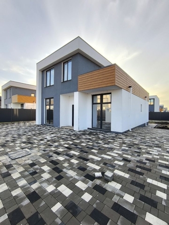 
  Продается дом, 180 м², село Витязево
. Фото 1.
