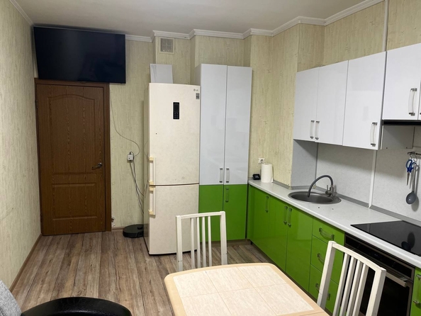 
  Продается 1-комн. квартира, 46 м², Шевченко ул, д. 288Ак2
. Фото 9.