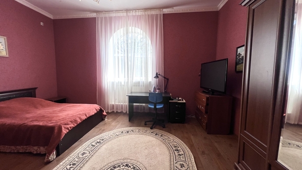 
  Продается 1-комн. квартира, 65 м², Николаевская ул, д. 10
. Фото 8.