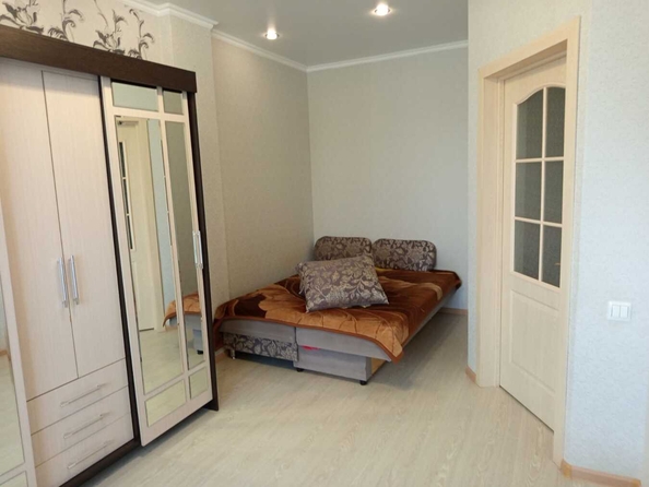 
  Продается 1-комн. квартира, 33 м², Симферопольское ш, д. 1А
. Фото 6.