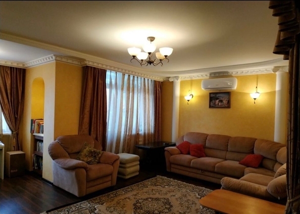 
  Продается 3-комнатный апартамент, 111 м², Лазурная ул, д. 24
. Фото 6.