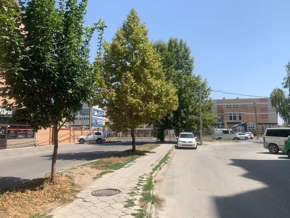 
  Продается 3-комнатный апартамент, 111 м², Лазурная ул, д. 24
. Фото 19.