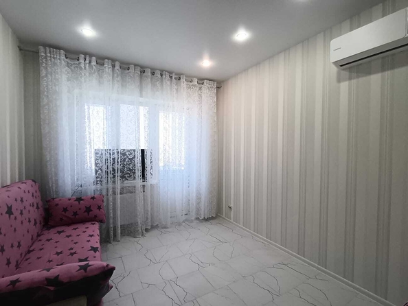 
  Продается 1-комн. квартира, 33 м², Анапская ул, д. 80
. Фото 10.