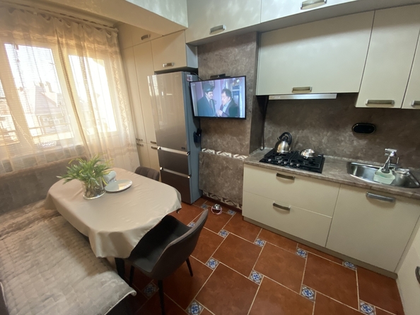 
  Продается 1-комн. квартира, 44 м², Лазурная ул, д. 16
. Фото 10.
