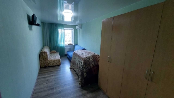
  Продается 2-комн. квартира, 47 м², Крымская ул, д. 216
. Фото 9.