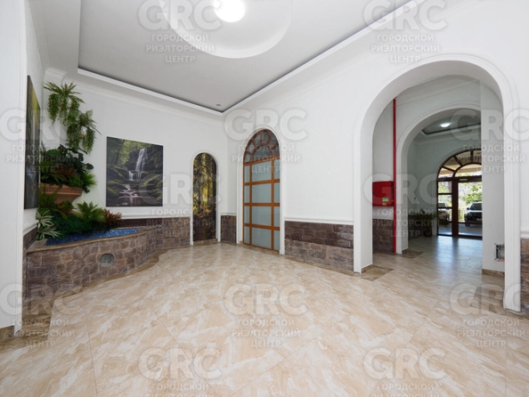 
  Продается 2-комн. квартира, 66.1 м², Бамбуковая ул
. Фото 3.