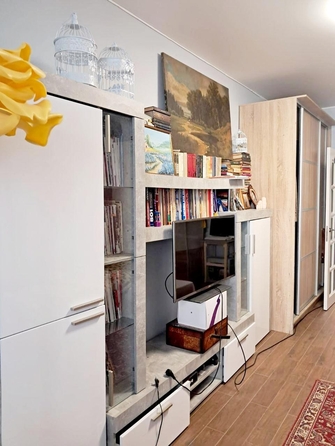 
  Продается 1-комн. квартира, 44 м², Леонида Лаврова ул
. Фото 3.