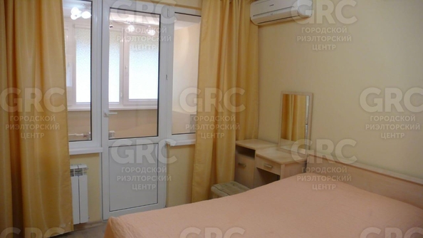 
  Продается 1-комн. квартира, 31 м², Конституции СССР ул, д. 8
. Фото 5.