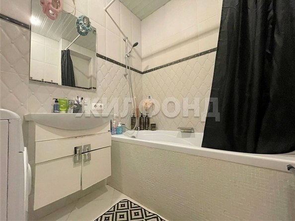 
  Продается 2-комн. квартира, 61.3 м², Ангарская ул, д. 1/8
. Фото 12.