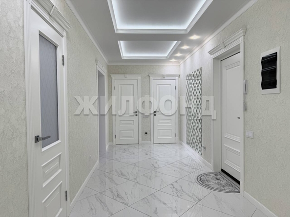 
  Продается 3-комн. квартира, 85.6 м², Леонида Лаврова ул, д. 4
. Фото 2.