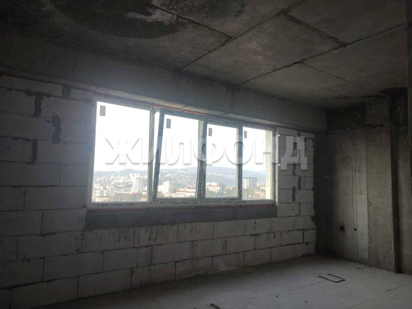 
  Продается 3-комн. квартира, 71 м², Туапсинская ул, д. 19
. Фото 10.