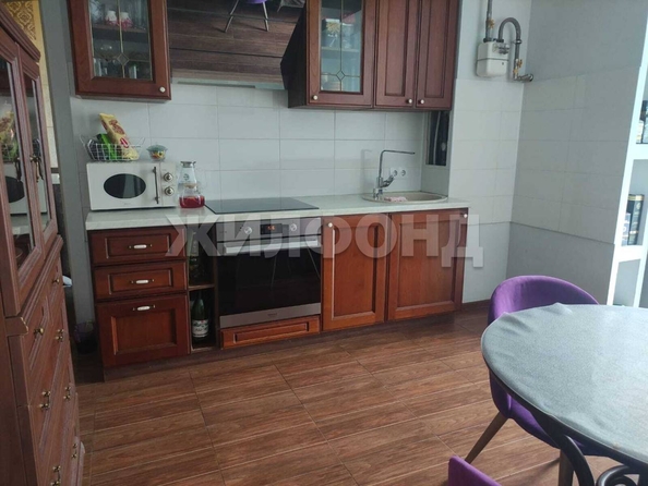 
  Продается 2-комн. квартира, 53 м², Параллельная ул, д. 10
. Фото 3.