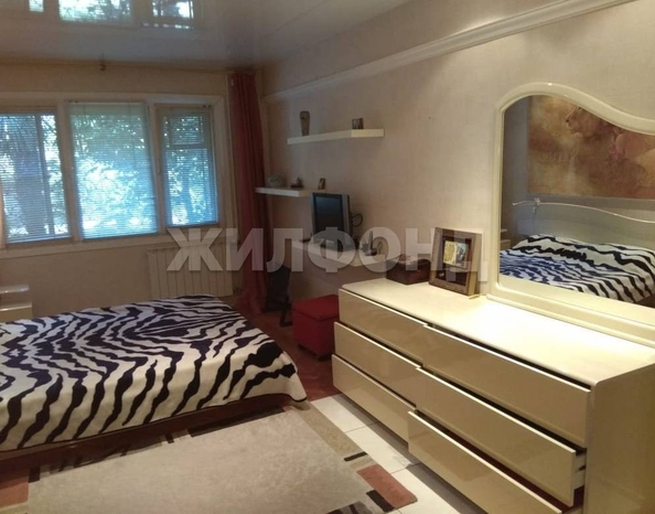 
  Продается 3-комн. квартира, 50 м², Чайковского ул, д. 8
. Фото 5.