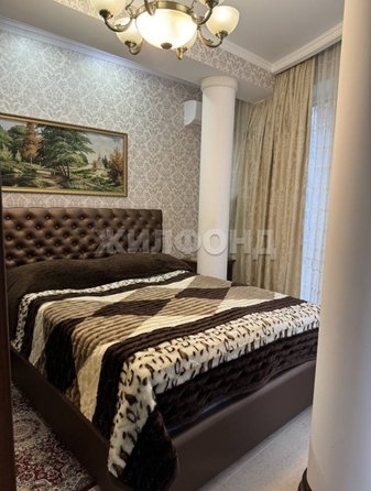 
  Продается 3-комн. квартира, 79.8 м², Лысая гора ул, д. 23/1
. Фото 2.