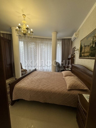 
  Продается 3-комн. квартира, 79.8 м², Лысая гора ул, д. 23/1
. Фото 5.