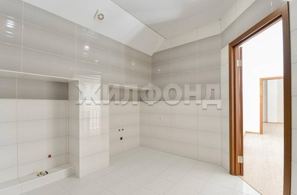 
  Продается 4-комн. квартира, 193 м², Санаторная ул, д. 65/6
. Фото 4.