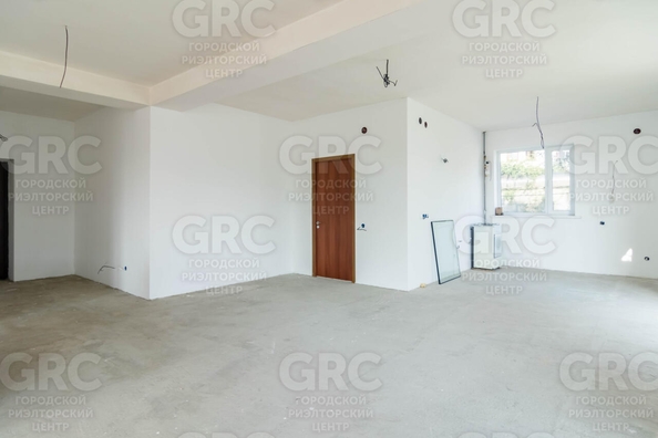 
  Продается 3-комн. квартира, 89.2 м², Клубничная ул, д. 1/14
. Фото 9.