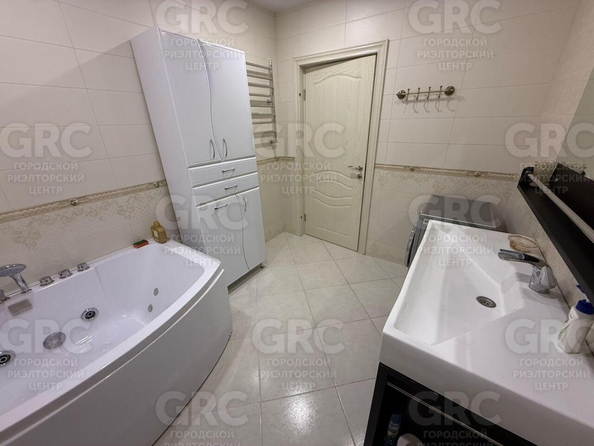 
  Продается 3-комн. квартира, 139 м², Калужская ул, д. 40
. Фото 14.