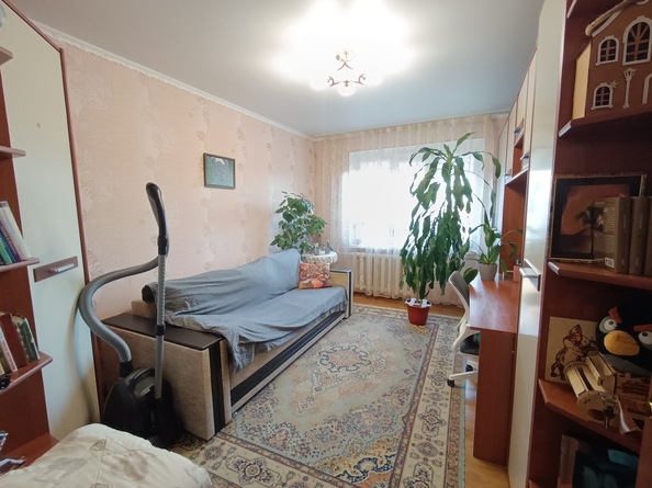 
  Продается 3-комн. квартира, 80 м², Стахановская ул, д. 13
. Фото 8.