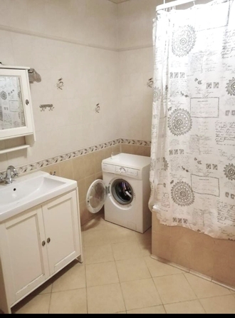 
  Продам 2-комн. квартиру, 68 м², Вологодская ул, д. 22
. Фото 8.