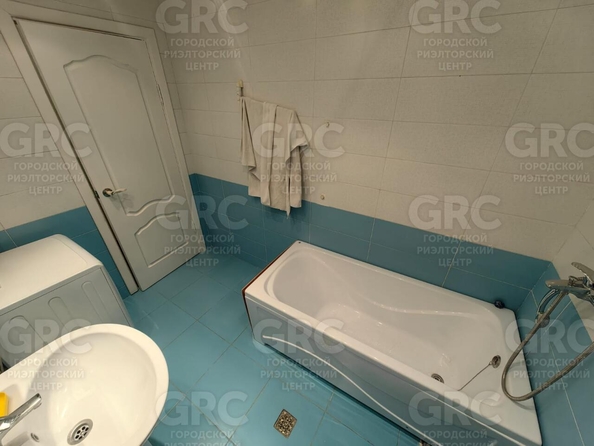 
  Продается 4-комн. квартира, 122.2 м², Крымская ул, д. 25А
. Фото 26.