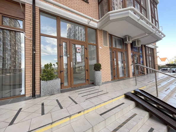 
  Продается 3-комн. квартира, 80 м², Анапское ш, д. 32к4
. Фото 30.