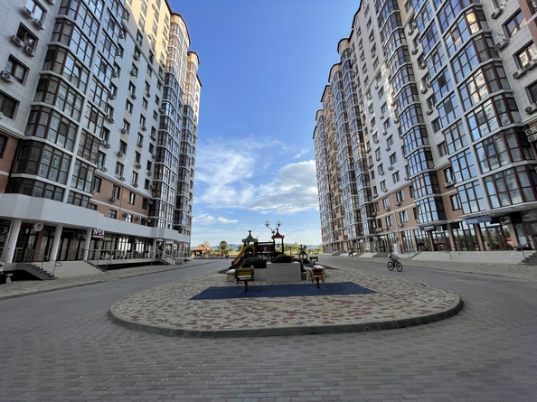 
  Продается 3-комн. квартира, 80 м², Анапское ш, д. 32к4
. Фото 32.