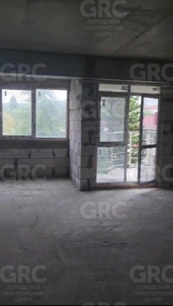 
  Продается 2-комн. квартира, 84 м², Туапсинская ул, д. 19
. Фото 3.