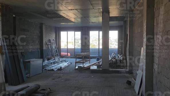 
  Продается 2-комн. квартира, 112 м², Туапсинская ул, д. 19
. Фото 3.