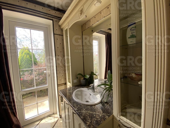 
  Продается дом, 250 м², Сочи
. Фото 18.