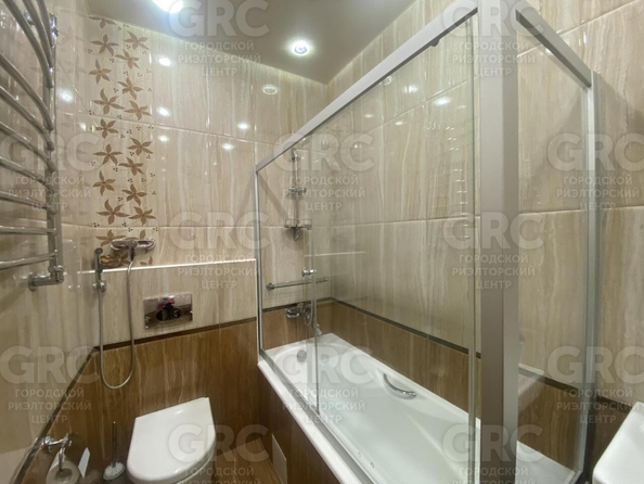 
  Продается дом, 200 м², Сочи
. Фото 27.